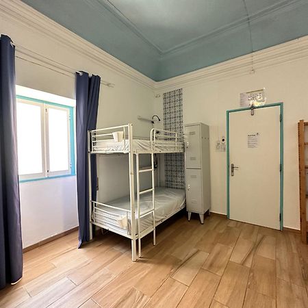 Orange Terrace Hostel Albufeira Room photo